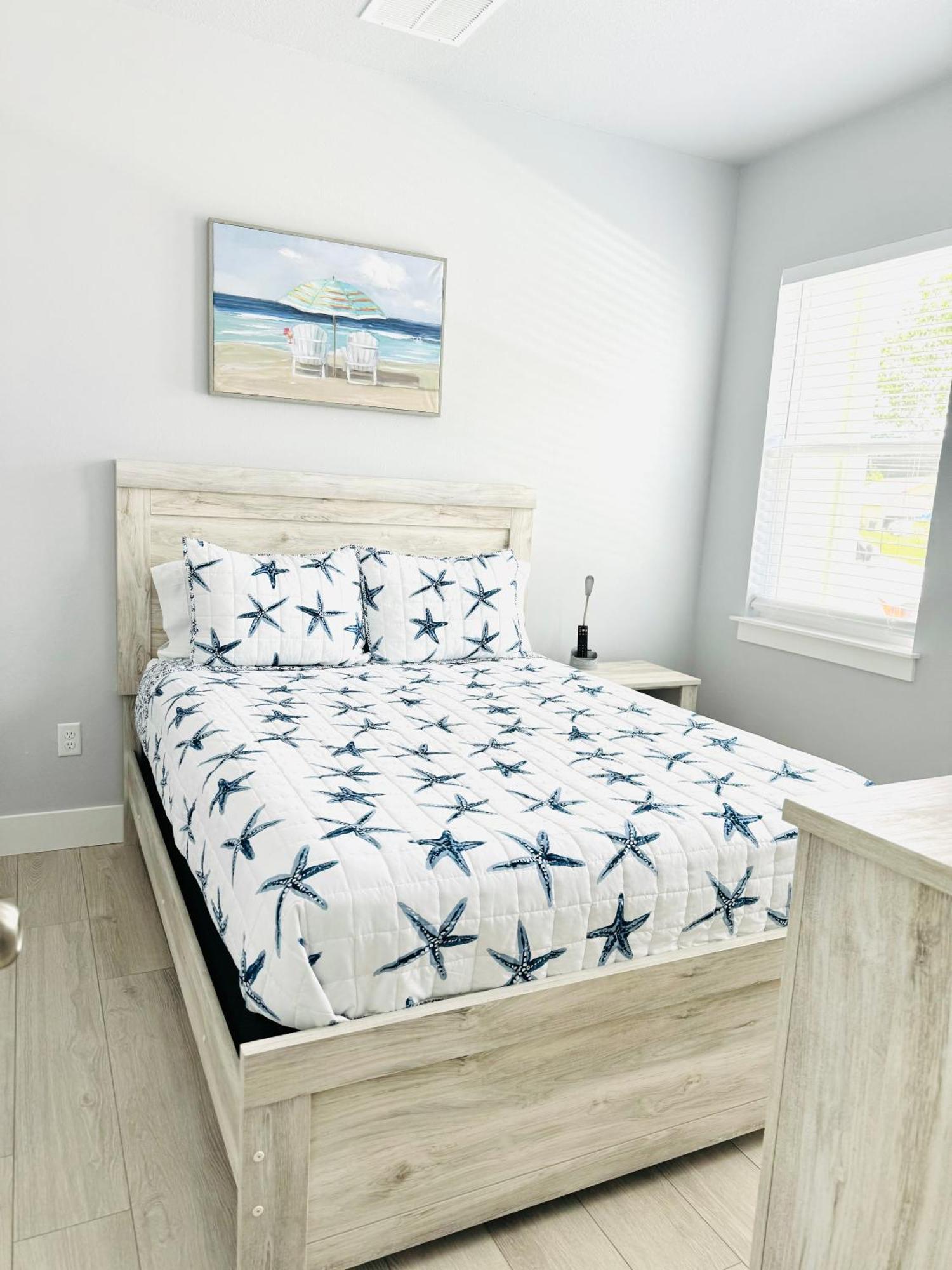 Brand New Tampa Oasis With Private Jacuzzi Retreat Villa Lutz Eksteriør bilde