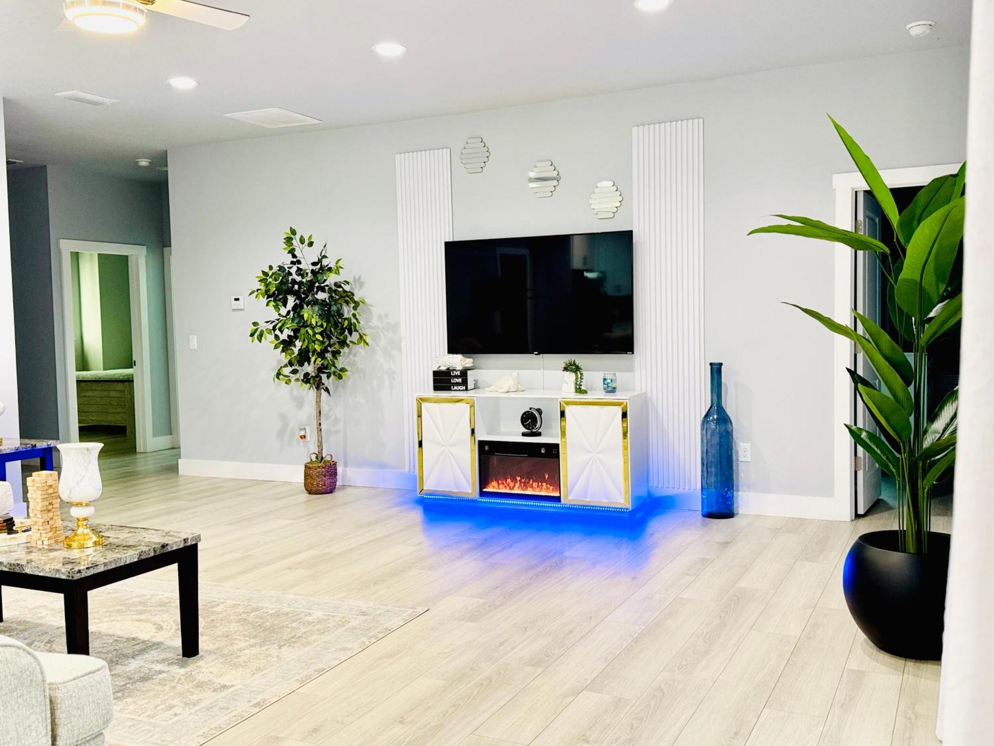 Brand New Tampa Oasis With Private Jacuzzi Retreat Villa Lutz Eksteriør bilde